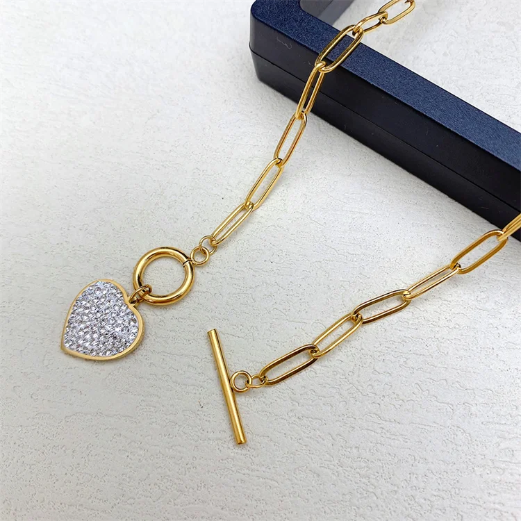 Light Luxury Dainty Love Charm Pendant Necklace