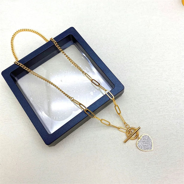 Light Luxury Dainty Love Charm Pendant Necklace